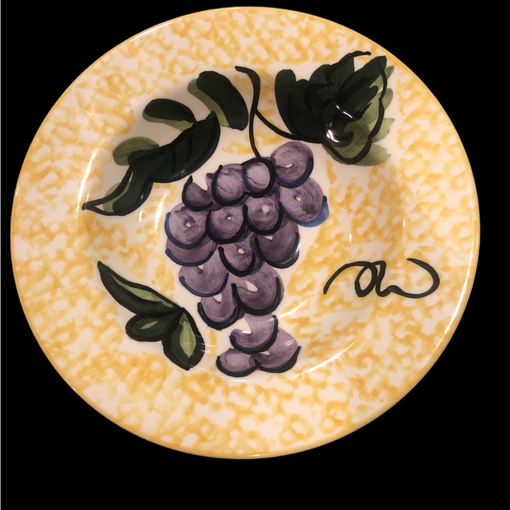 Set of 4 gorgeous yellow grape bowls 🍇 - Picture 2 of 4